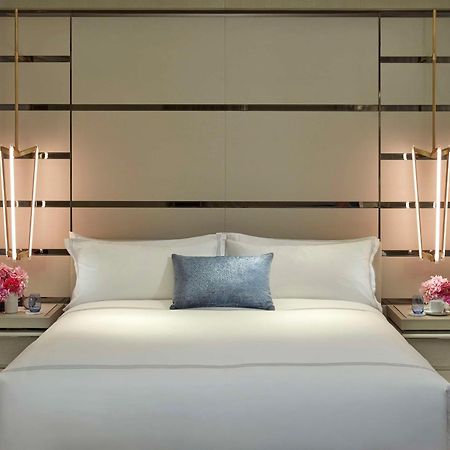 Crown Towers Sydney Hotel Екстериор снимка A bedroom at The Ritz-Carlton, Dubai